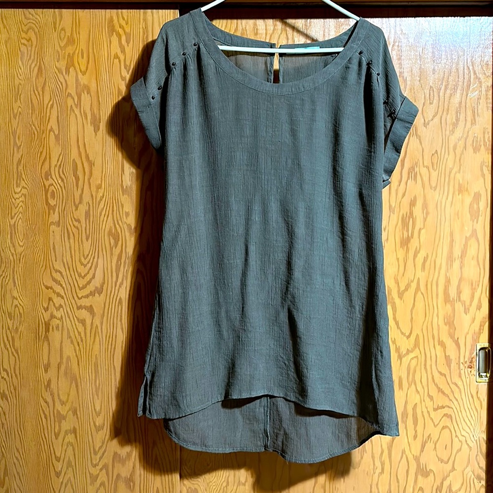 Maurices olive green top, XL